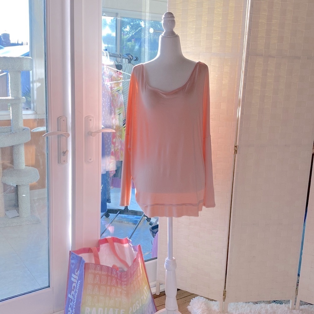 GAIAM BALLET BARBIE PINK LONG SLEEVE T SHIRT TUNIC WITH SCOOP NECK Sz S…